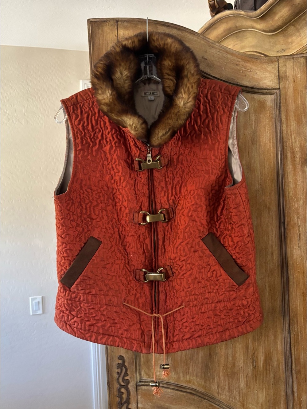 Baxis & Baxis Vintage Faux-Fur Trim Quilted Vest in Rust